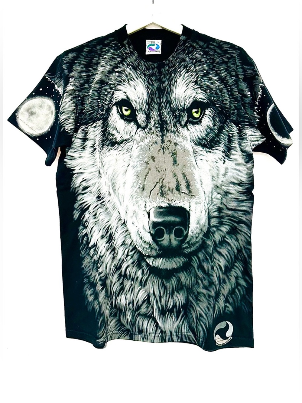 Liquid Blue Artic wolf - VTG 90’s